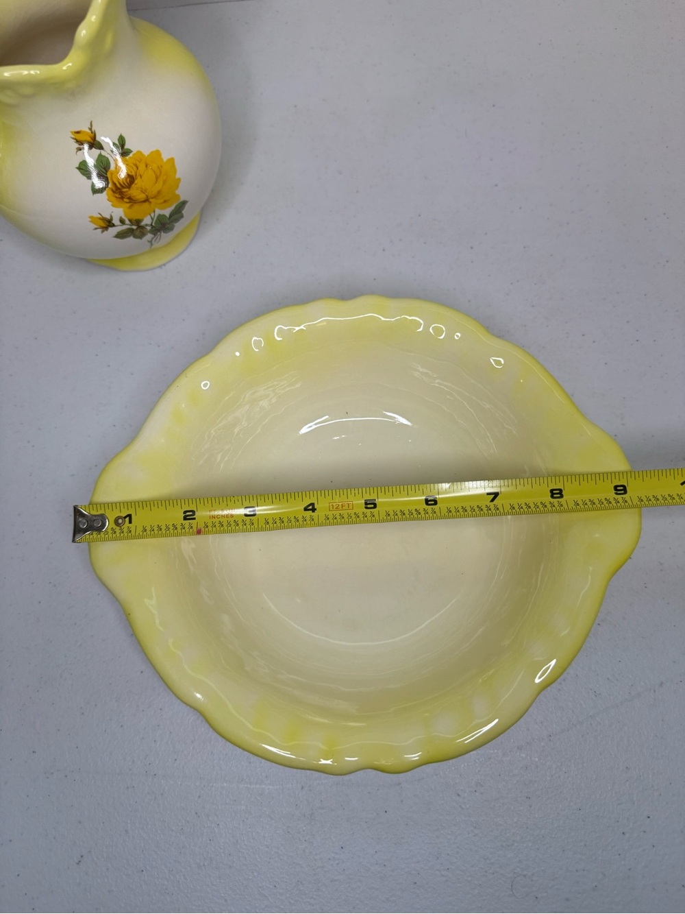 VTG Small Yellow Rose Wash Basin And Pitcher - Picture 4 of 6